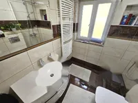 Недвижимость Трёхкомнатная квартира в Центре: 17