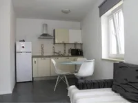 Недвижимость Четырёхкомнатная квартира в центре Копра: 11