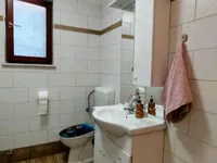 Недвижимость Двухкомнатная квартира Шкофие: 12