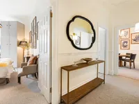 Недвижимость Basil Street: 4