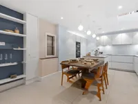 Недвижимость Glebe Place: 12