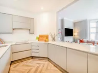 Недвижимость Beaufort Street: 8