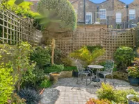 Недвижимость Coulson Street: 14