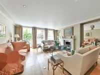 Недвижимость Flood Street: 9