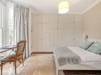 Недвижимость Cathcart Road: 3