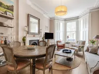 Недвижимость Cathcart Road: 6