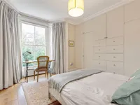 Недвижимость Cathcart Road: 8