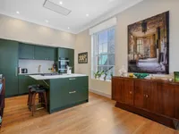 Недвижимость Cathcart Road: 1