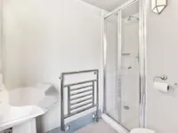 Недвижимость Upper Cheyne Row: 8