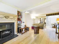 Недвижимость Upper Cheyne Row: 18