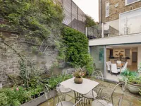 Недвижимость Lamont Road: 5