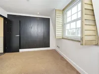 Недвижимость Sydney Street: 17