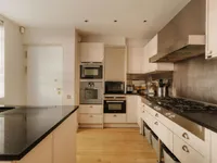 Недвижимость Chelsea Square, Chelsea: 1