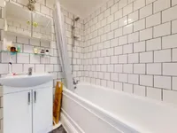 Недвижимость Finborough Road: 3