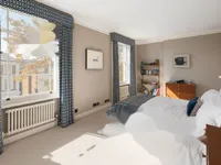 Недвижимость Tregunter Road: 3