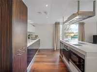 Недвижимость Gatliff Road: 10