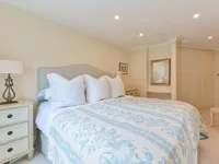 Недвижимость Holbein Place, Sloane Square: 8