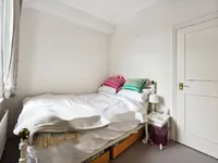 Недвижимость Kelmscott Road: 6