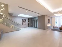 Недвижимость High Street: 3