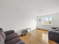 Недвижимость Sandifer Drive, Cricklewood: 4