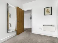 Недвижимость Warple Way: 2