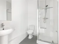 Недвижимость Warple Way: 3