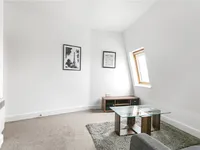 Недвижимость Warple Way: 5