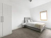 Недвижимость Warple Way: 10