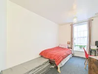 Недвижимость Ashridge Close, Finchley: 1