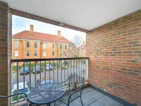 Недвижимость Ashridge Close, Finchley: 4