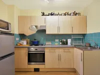 Недвижимость Hazlewood Crescent: 6