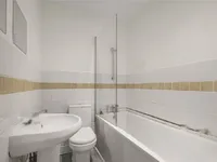 Недвижимость Voltaire Road: 1