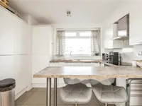 Недвижимость Sheridan House, York Road: 1