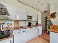 Недвижимость Matilda House, St. Katharines Way: 1