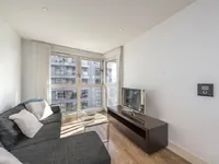 Недвижимость Queensland Road, Holloway: 1