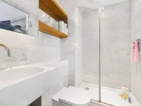 Недвижимость Cobblestone Square: 2