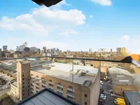 Недвижимость Cobblestone Square: 3