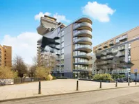 Недвижимость Cobblestone Square: 6