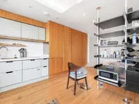 Недвижимость Cobblestone Square: 9