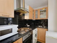 Недвижимость Park West Place: 1