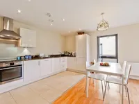 Недвижимость Newman Close: 8