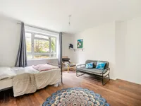 Недвижимость White City Estate: 3