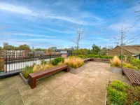 Недвижимость Juxon Street: 10