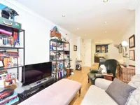 Недвижимость Stoke Newington Road: 3