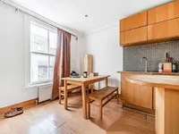 Недвижимость Malvern Road, Queen's Park: 4