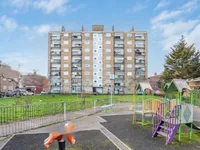 Недвижимость Lowth Road: 5