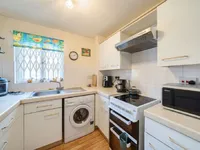 Недвижимость Longfellow Way: 8