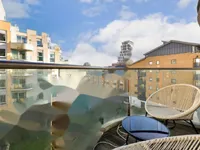 Недвижимость Bridges Court Road: 5