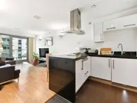 Недвижимость Bridges Court Road: 6