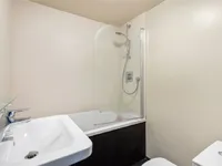 Недвижимость Selby Street: 4